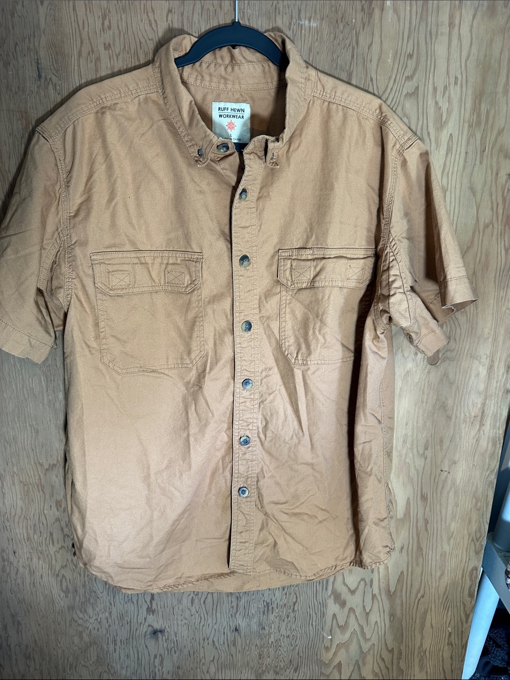 Ruff Hewn Short-Sleeve Button-Down Shirt in Caramel Tan